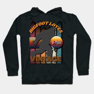 Bigfoot Loves Vintage 1981 Hoodie